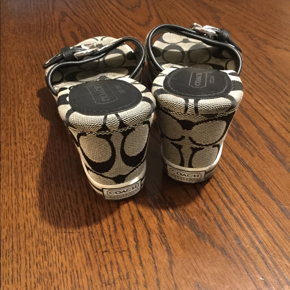 Coach wedge black and gray sandals signature logo